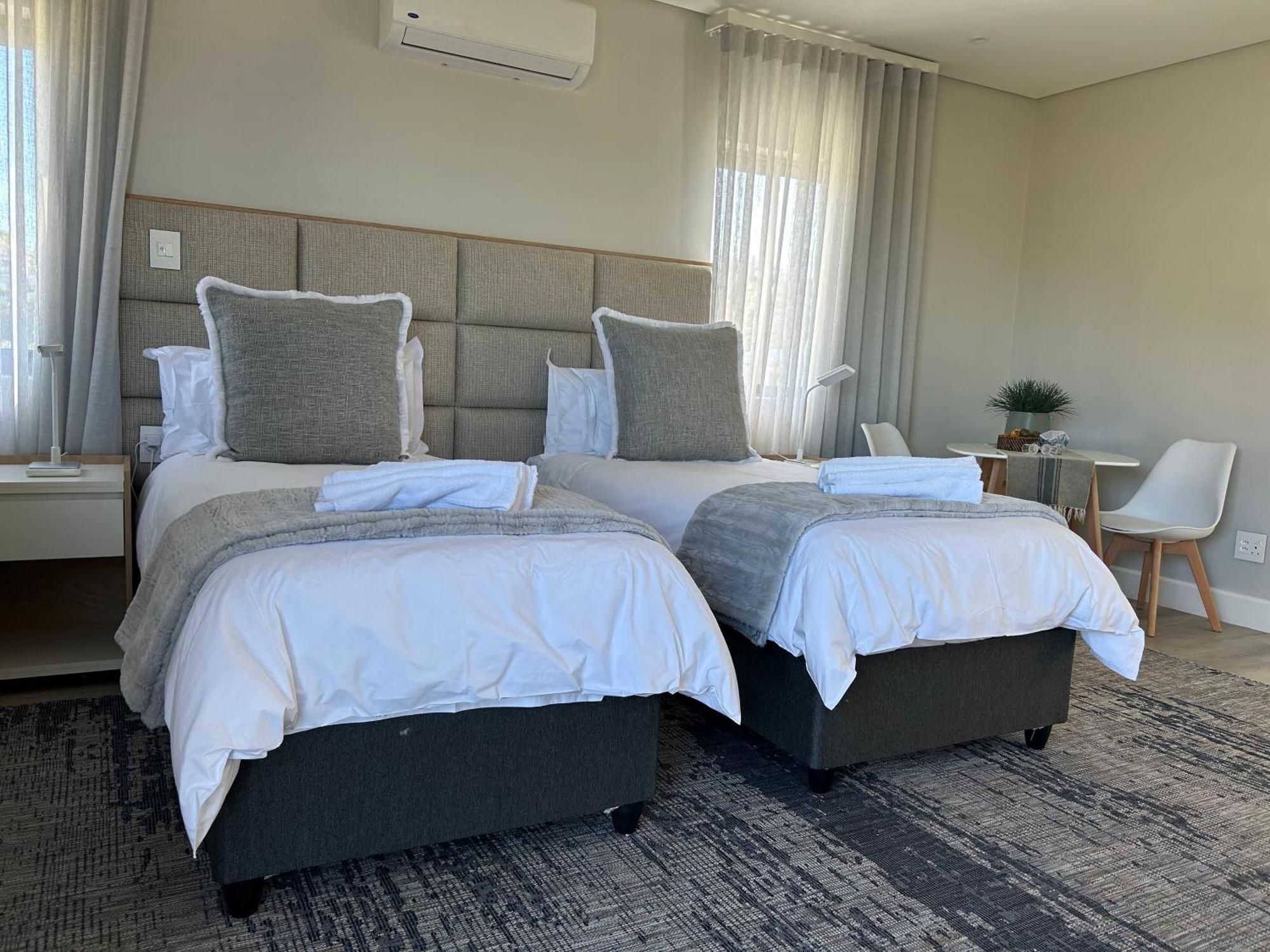 Cliff Haven Hotel Struisbaai Exterior photo