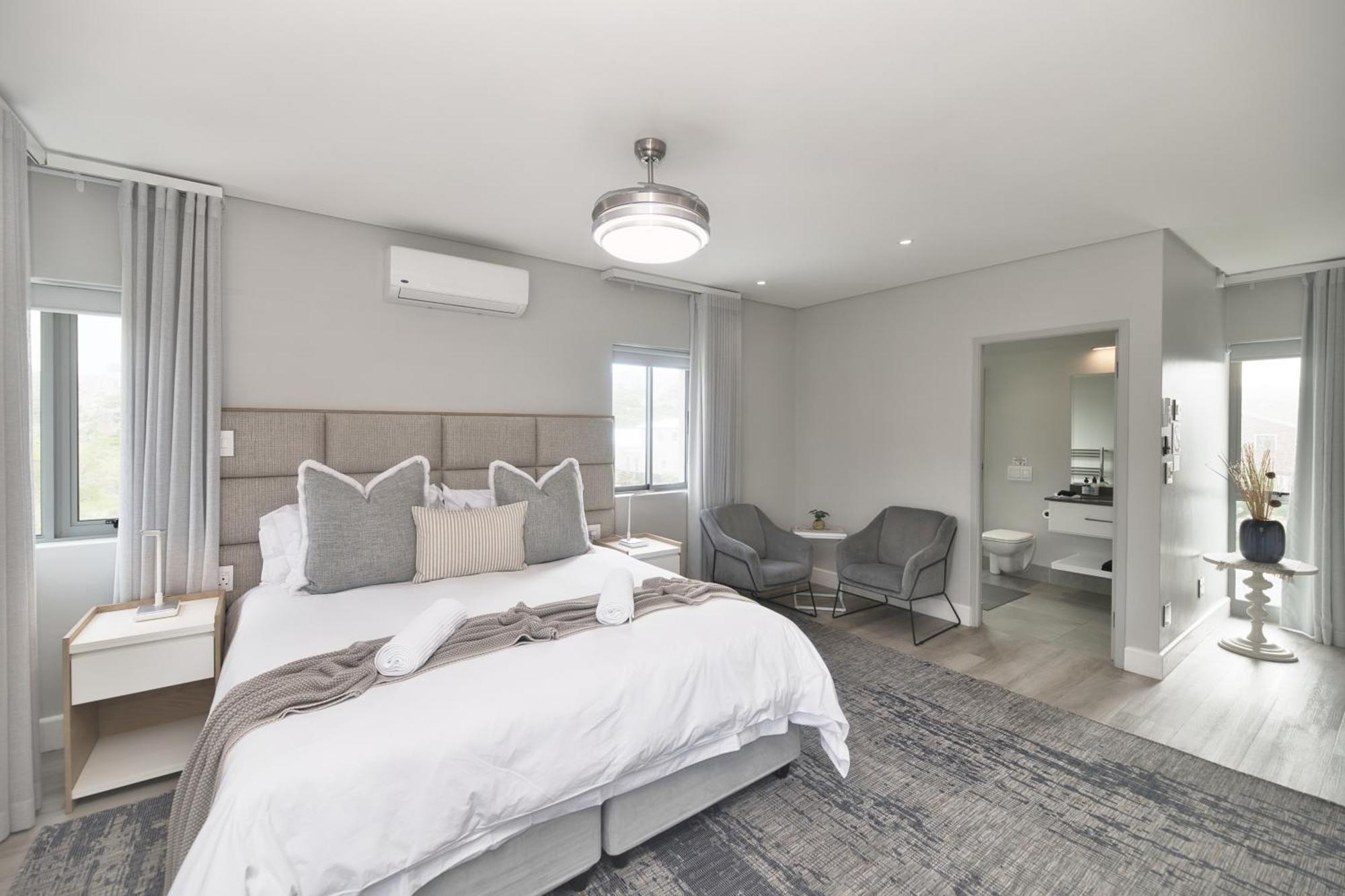 Cliff Haven Hotel Struisbaai Room photo
